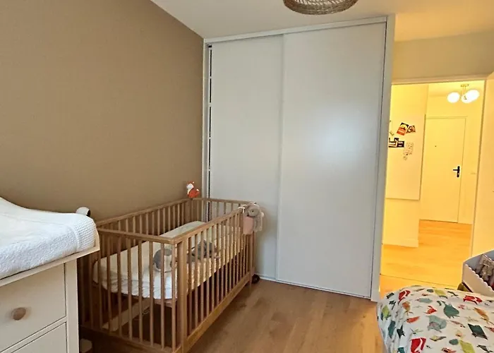 T3 De Gamme Proche - Climatisation, Terrasse, Jardin & Parking Gratuit Anglet